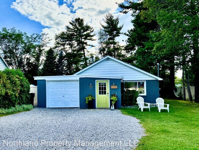 Primary Photo - 3 br, 1 bath House - 3590 Bunker Hill Rd