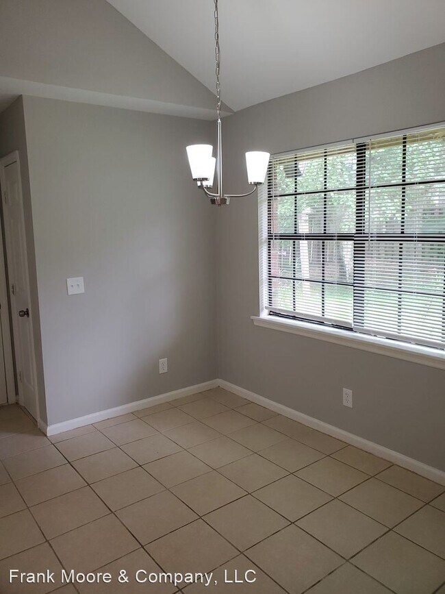 Building Photo - 3 br, 2 bath House - 938 Mill Drive
