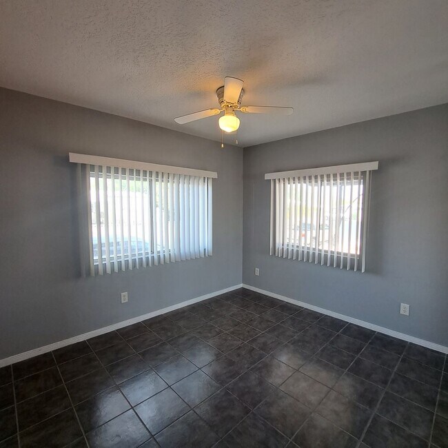 Building Photo - 5033 Sitka Ln
