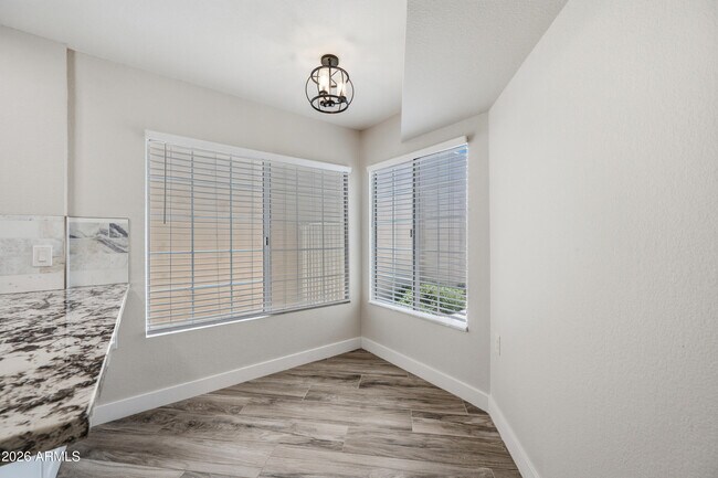 Building Photo - 17229 N Zuni Trail