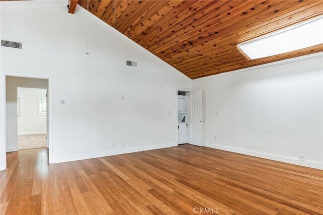 Building Photo - 4708 Orion Ave