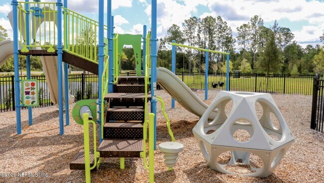 Building Photo - 89 Kingsley Pk Wy