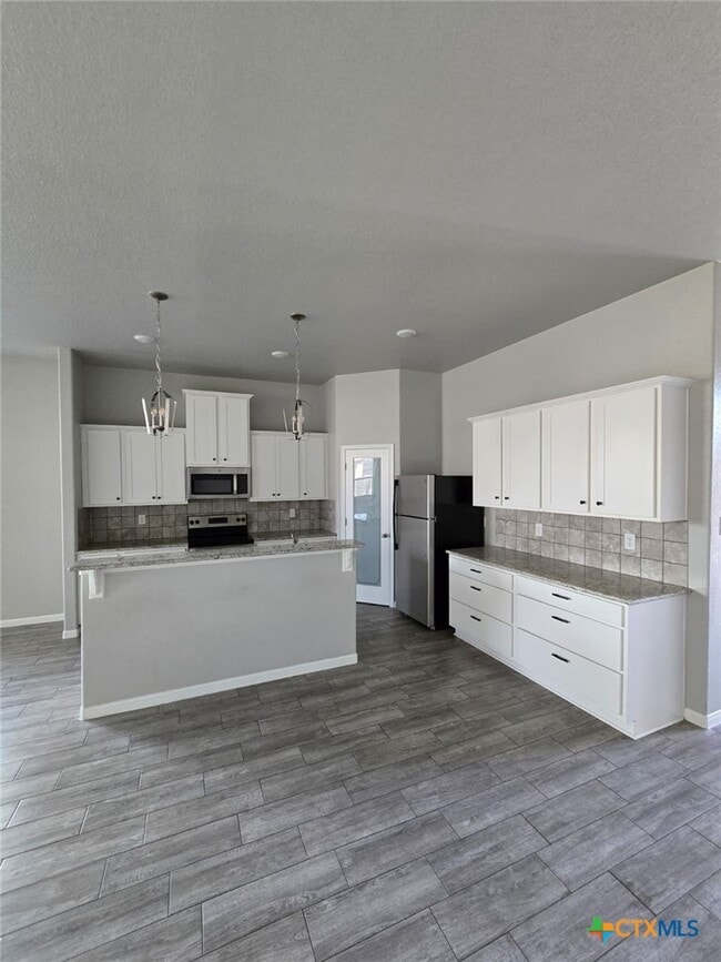 Building Photo - 811 Marlow Cove