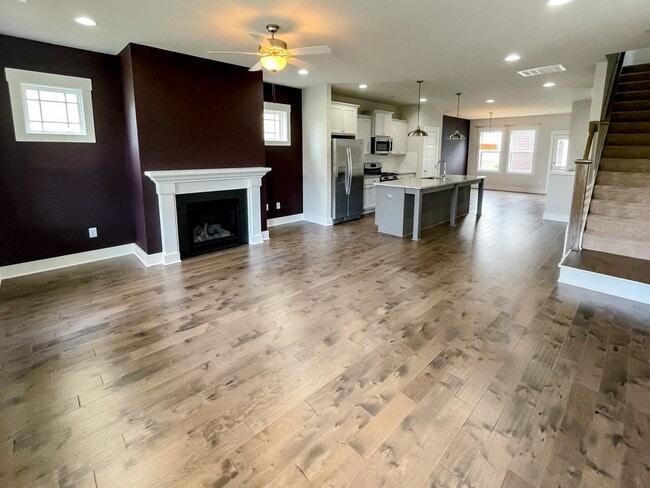 Building Photo - Modern Luxury in the Heart of Briar Chapel – Walk to Everything! (flexible move-in)