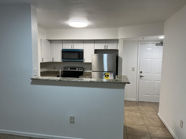 Building Photo - 6769 Heritage Grande