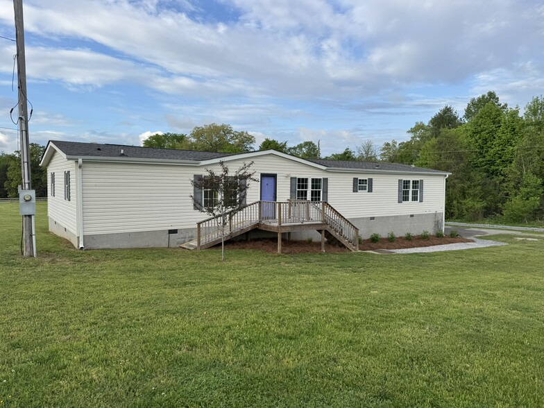 Primary Photo - 8909 Garrison Dr