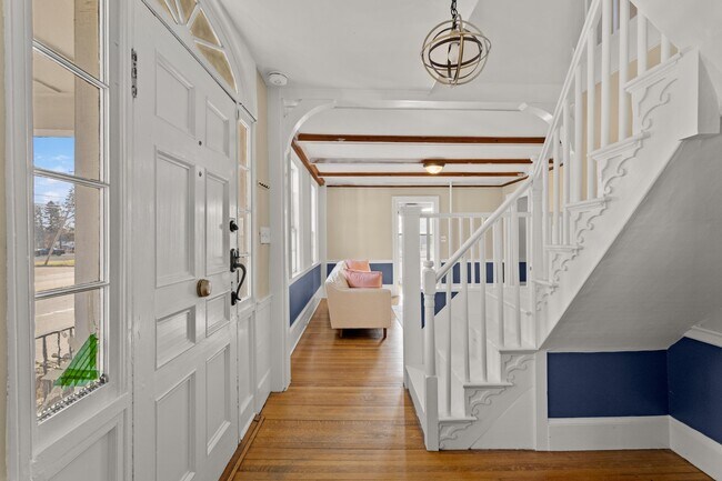 Building Photo - 80 Lafayette Rd