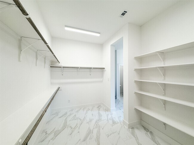 Building Photo - 15114 Prosperous Pl