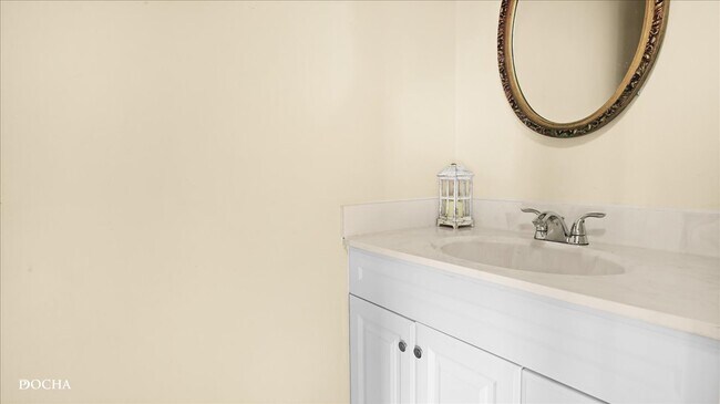 Building Photo - 201 S Gregory St