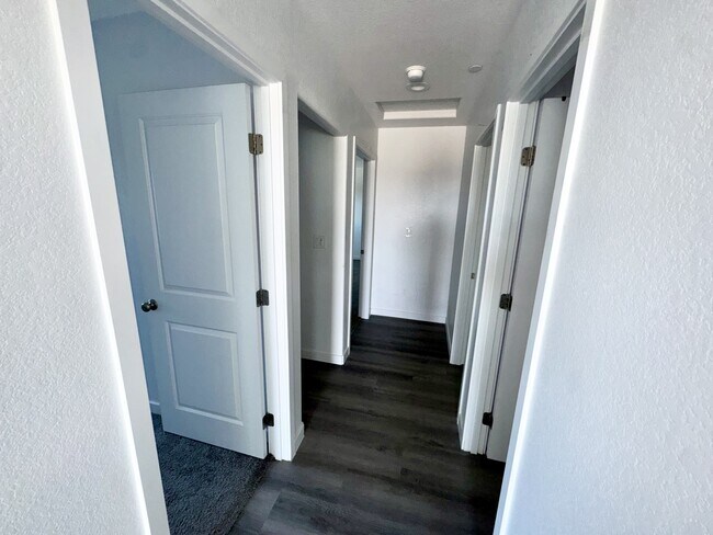 Building Photo - 7343 Dogwood Ave