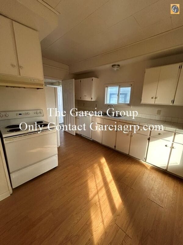 Building Photo - 15318 SE Risley Ct