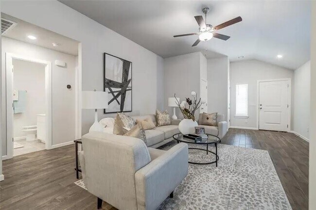 Building Photo - 9207 SW 47th St