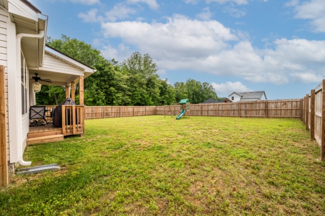 Building Photo - 605 Crowder Ct