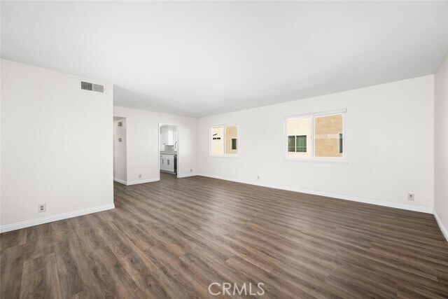 Building Photo - 5764 Laguna Way