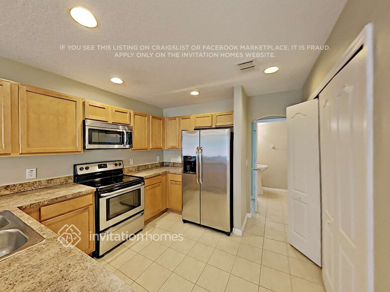 Building Photo - 1830 Portcastle Cir