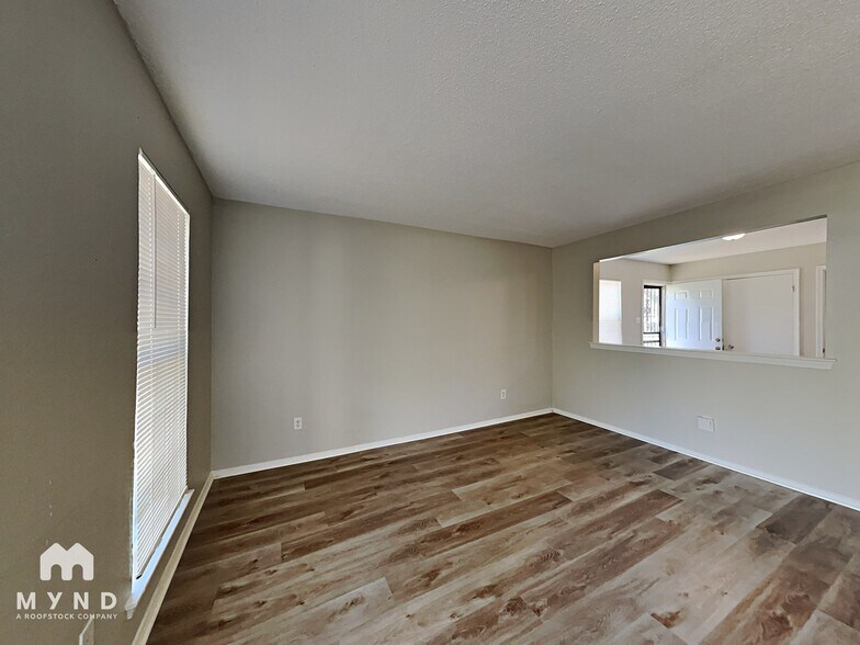 Building Photo - 3763 Rainford Dr