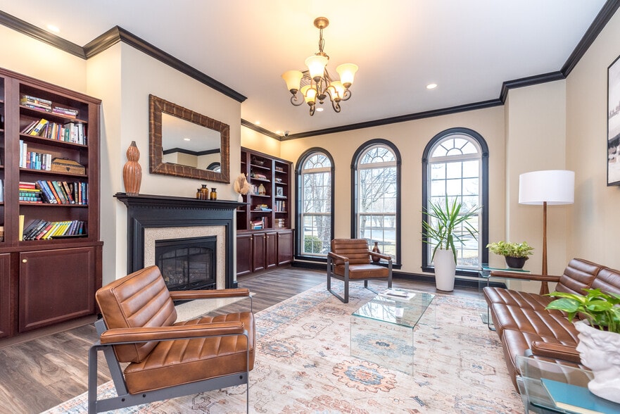 Community Clubhouse Lounge - 1540 Artisan Ct