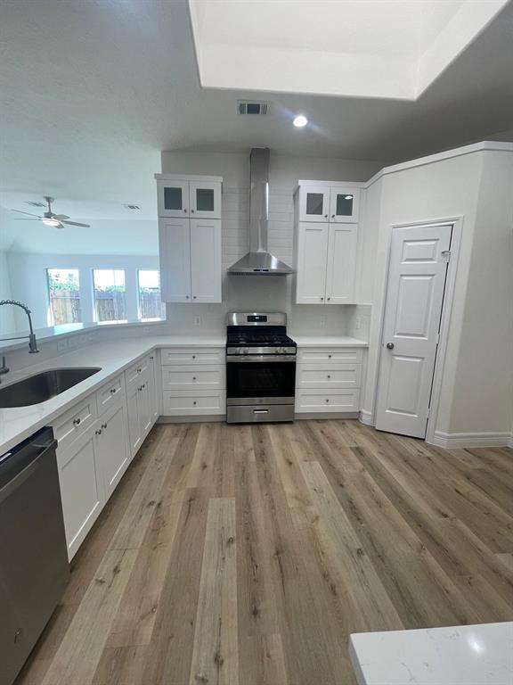 Building Photo - 8807 Petersburg Ln