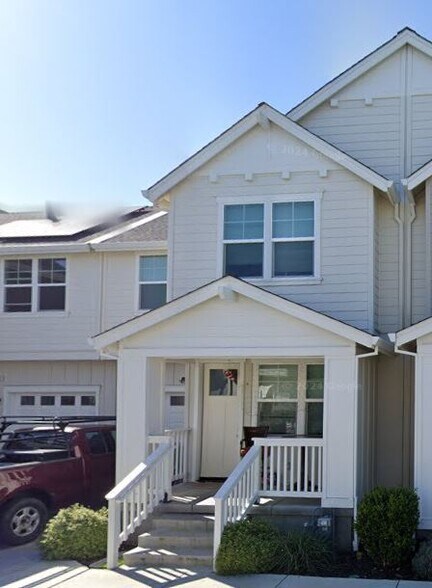 Primary Photo - 2097 Melia Dr