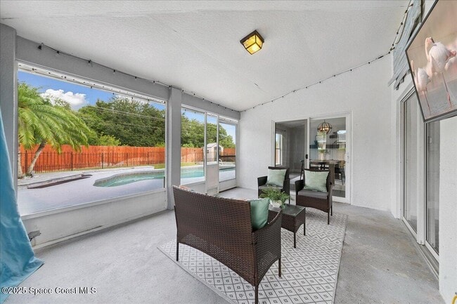 Building Photo - 897 Hunters Creek Dr