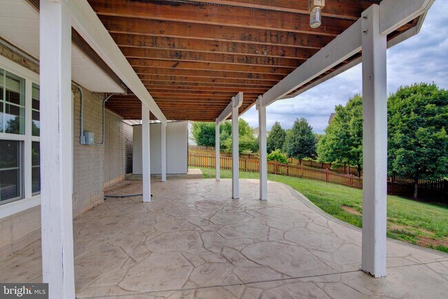 Building Photo - 13481 Arcadian Dr
