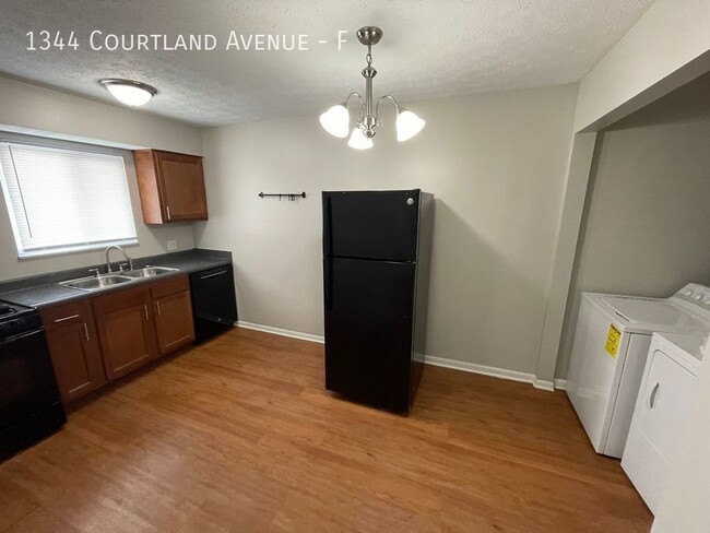 Building Photo - 1BD/1BA Near the Short North & Campus!