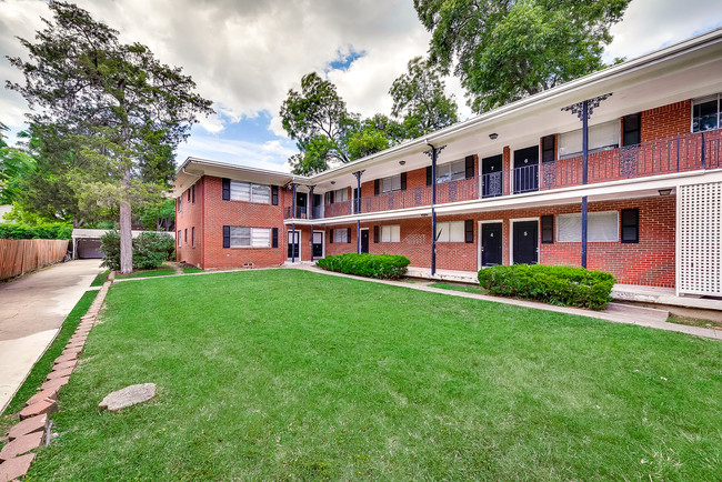 Building Photo - 4603 Junius St