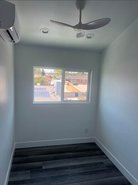 Building Photo - 14726 Gandesa Rd