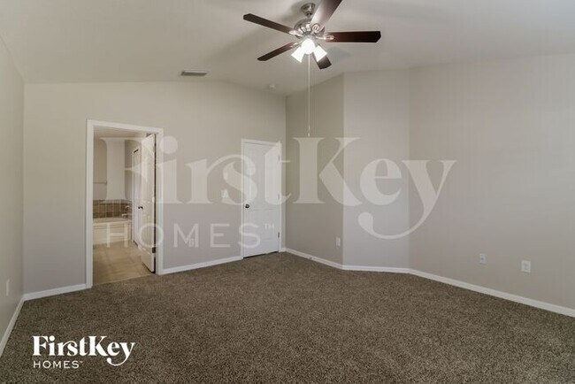Building Photo - 25821 Syme Ct