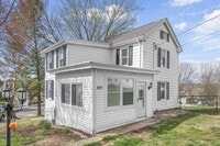 Building Photo - 520 Lincoln Ave