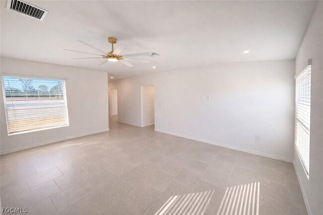 Building Photo - 17240 Cantu Ct