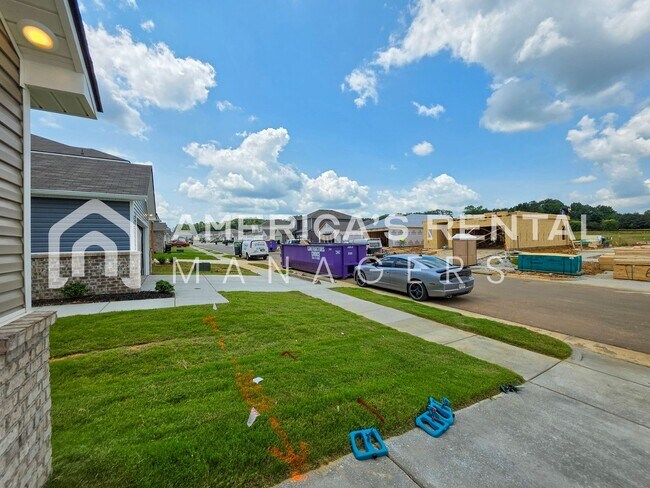 Building Photo - 4025 River Bend Rd