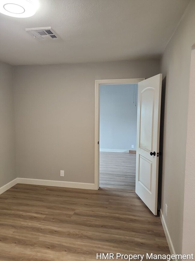 Building Photo - Charming Updated Home with Modern Upgrades