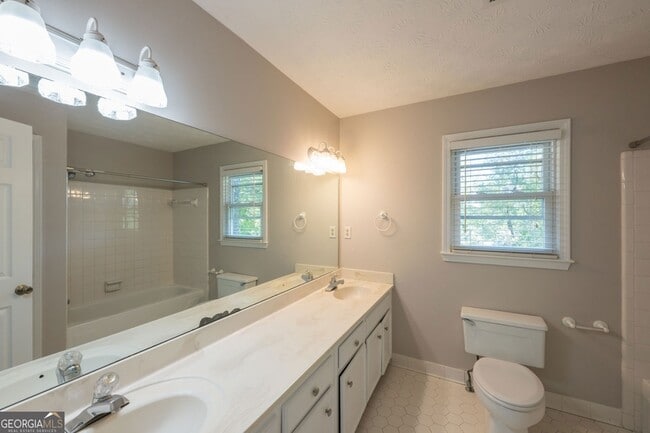 Building Photo - 3690 Aubusson Trce