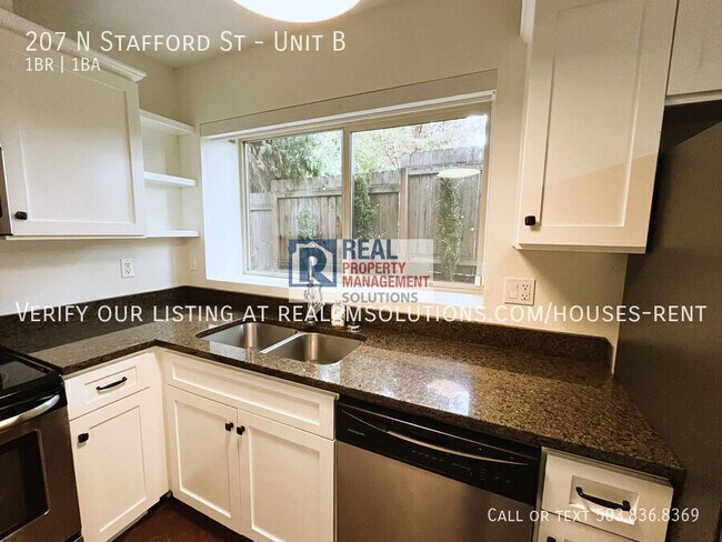 Building Photo - 207 N Stafford St