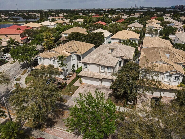 Primary Photo - 10773 NW 69th Ter