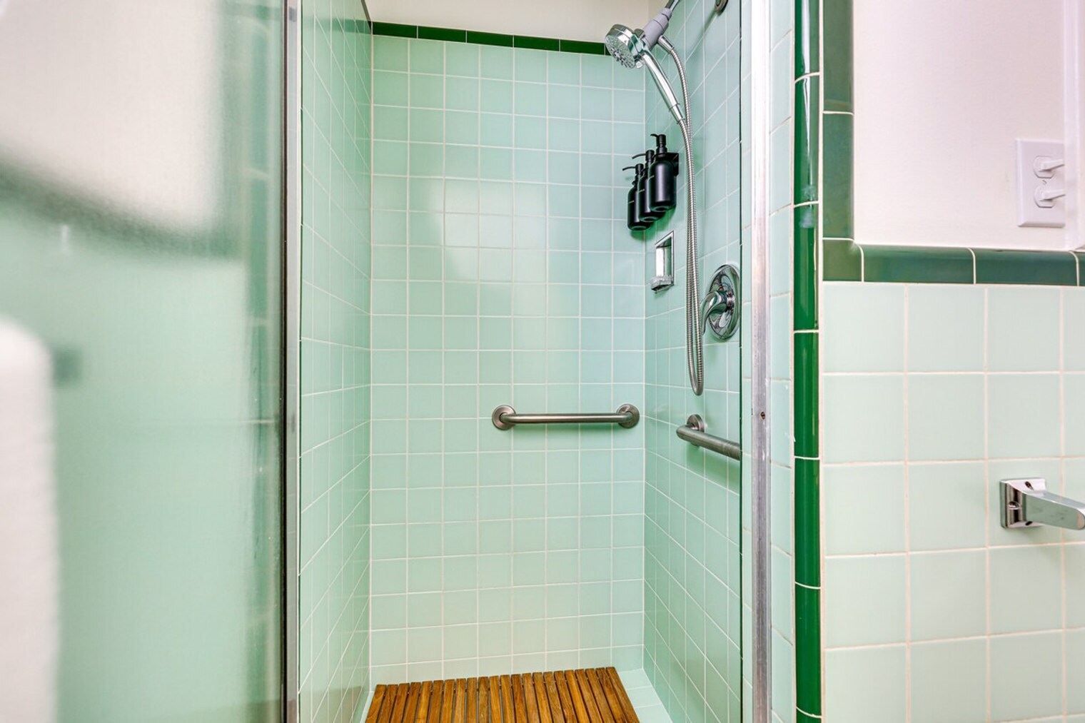 Building Photo - 218 Morning Sun Ave