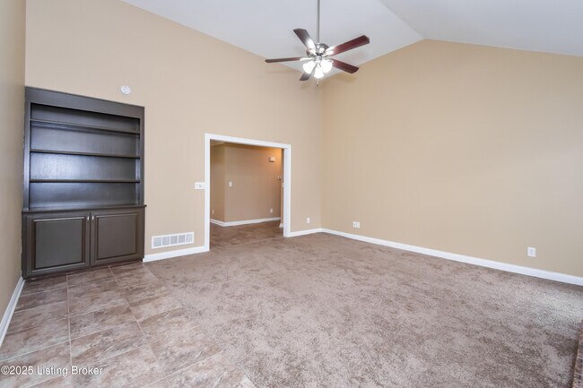 Building Photo - 1200 Goshen Ln