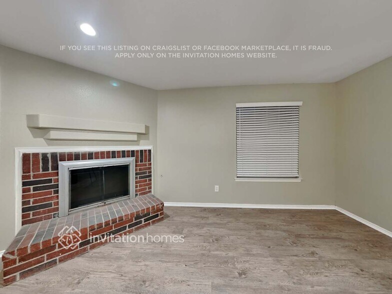 Building Photo - 7215 Fossil Garden Dr