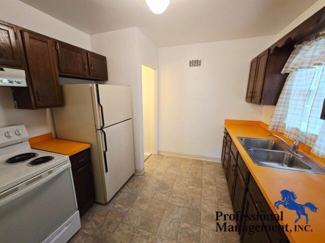 Building Photo - 2 bedroom in Billings MT 59101