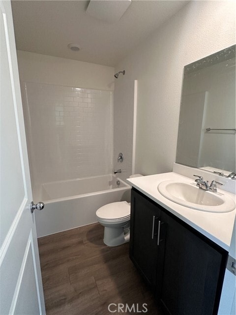 Building Photo - 14064 Carina St