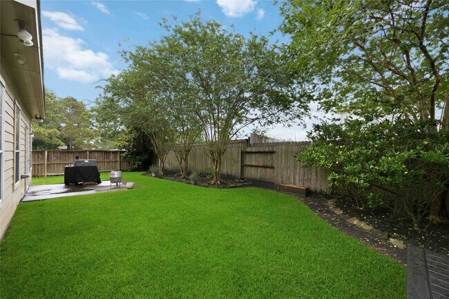 Building Photo - 10634 Kentington Oak Dr
