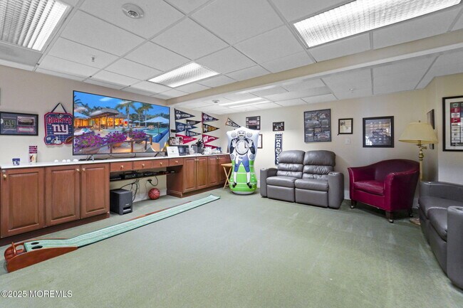 Building Photo - 700 Ocean Ave N