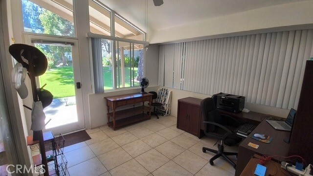 Building Photo - 279 Avenida Carmel