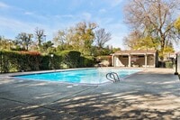 Building Photo - 2 Bedroom Condo in Natomas