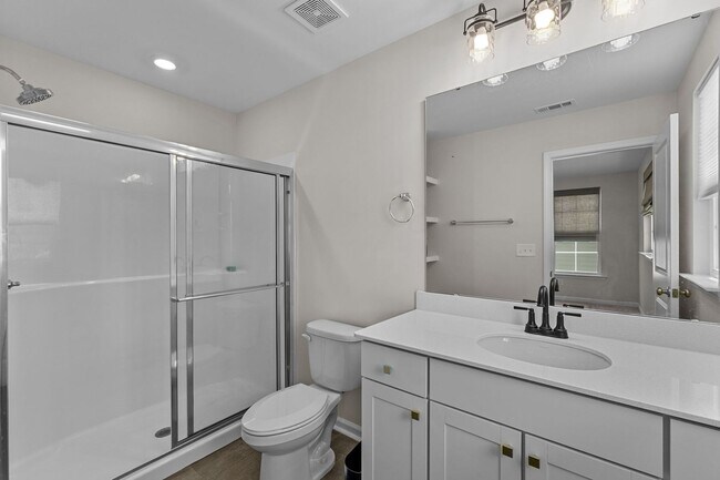 Building Photo - Stunning 3BR Home with Spacious Open Layout, Community Pool & Playground