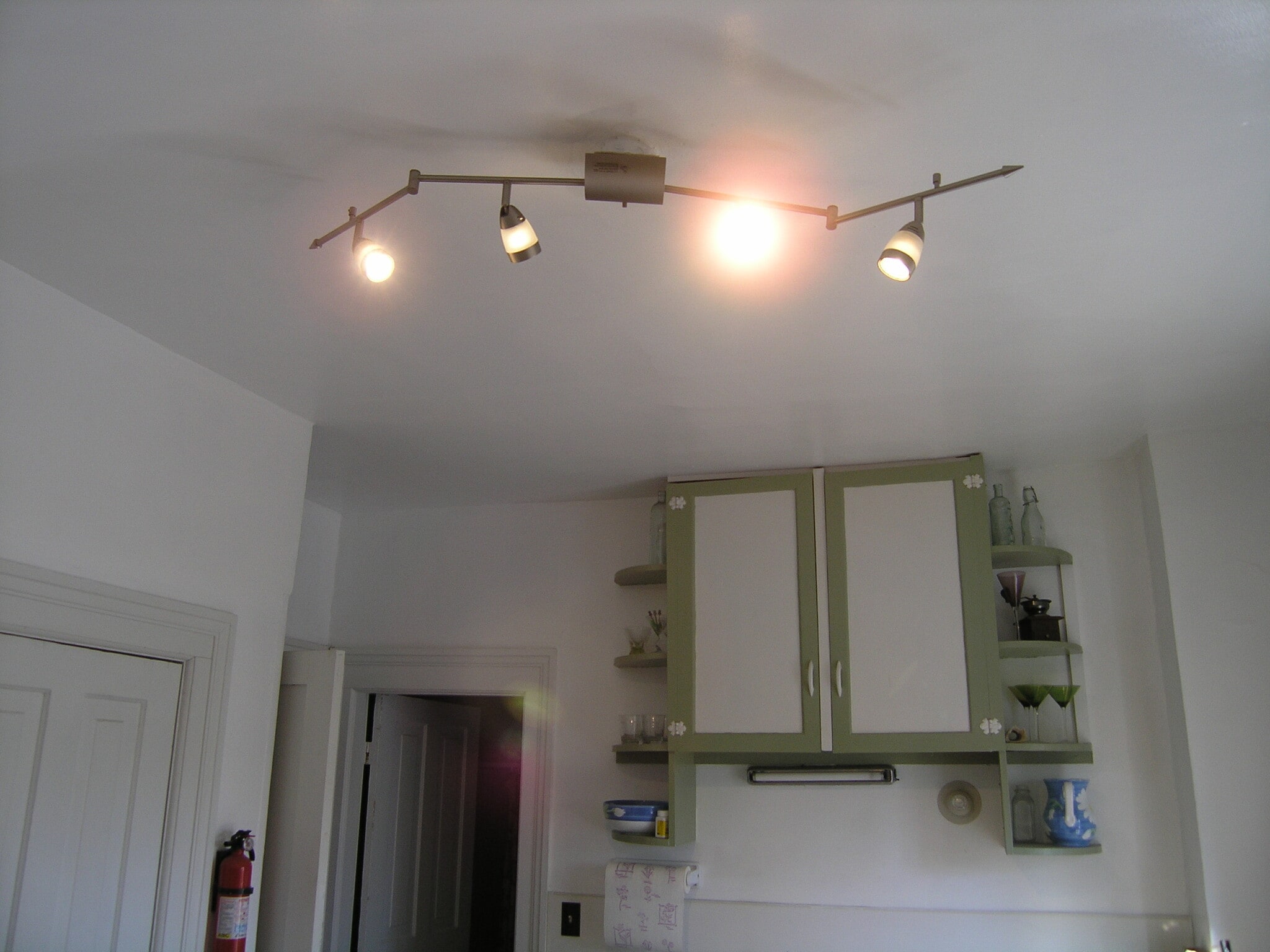Kitchen - 416 N Huron St