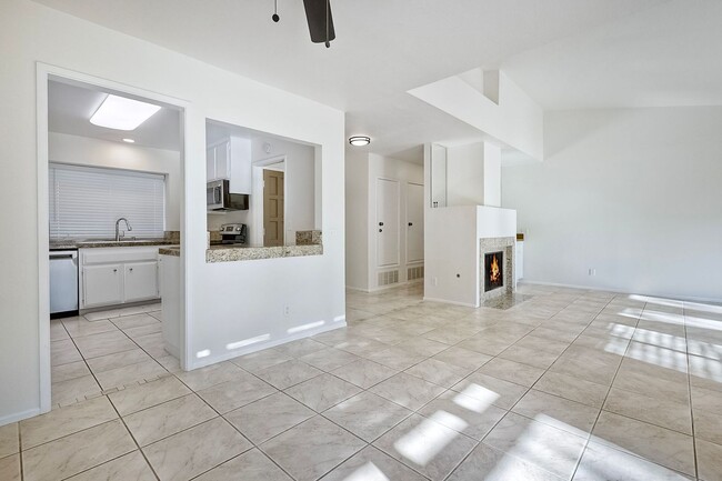Building Photo - 2Bed/2Bath in Pala Mesa Village~ Cyprus Island