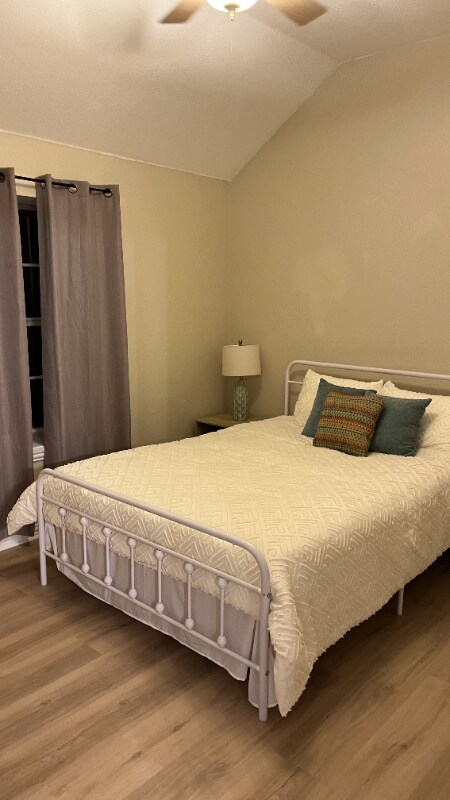 Building Photo - 9112 Brinson Dr