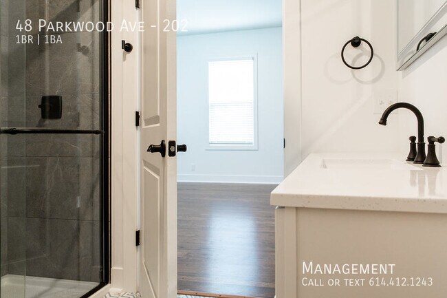 Building Photo - 48 Parkwood Ave